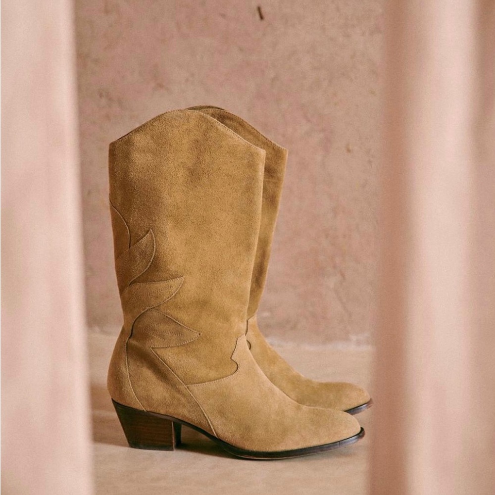 Sezane Suede Boots Phoenix Tan Cowboy Block Heel Low Heel Mid Neutral Size 9